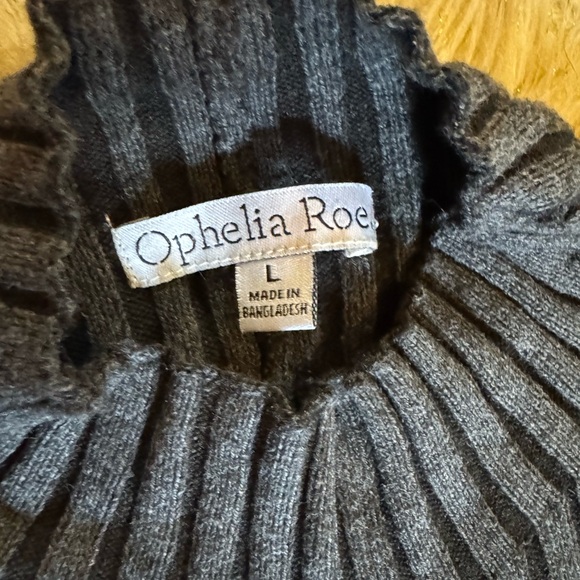 Ophelia Roe sweater dress - Picture 4 of 8